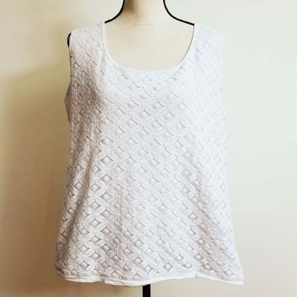 Liz Claiborne Tops - Liz Claiborne White Tank Top